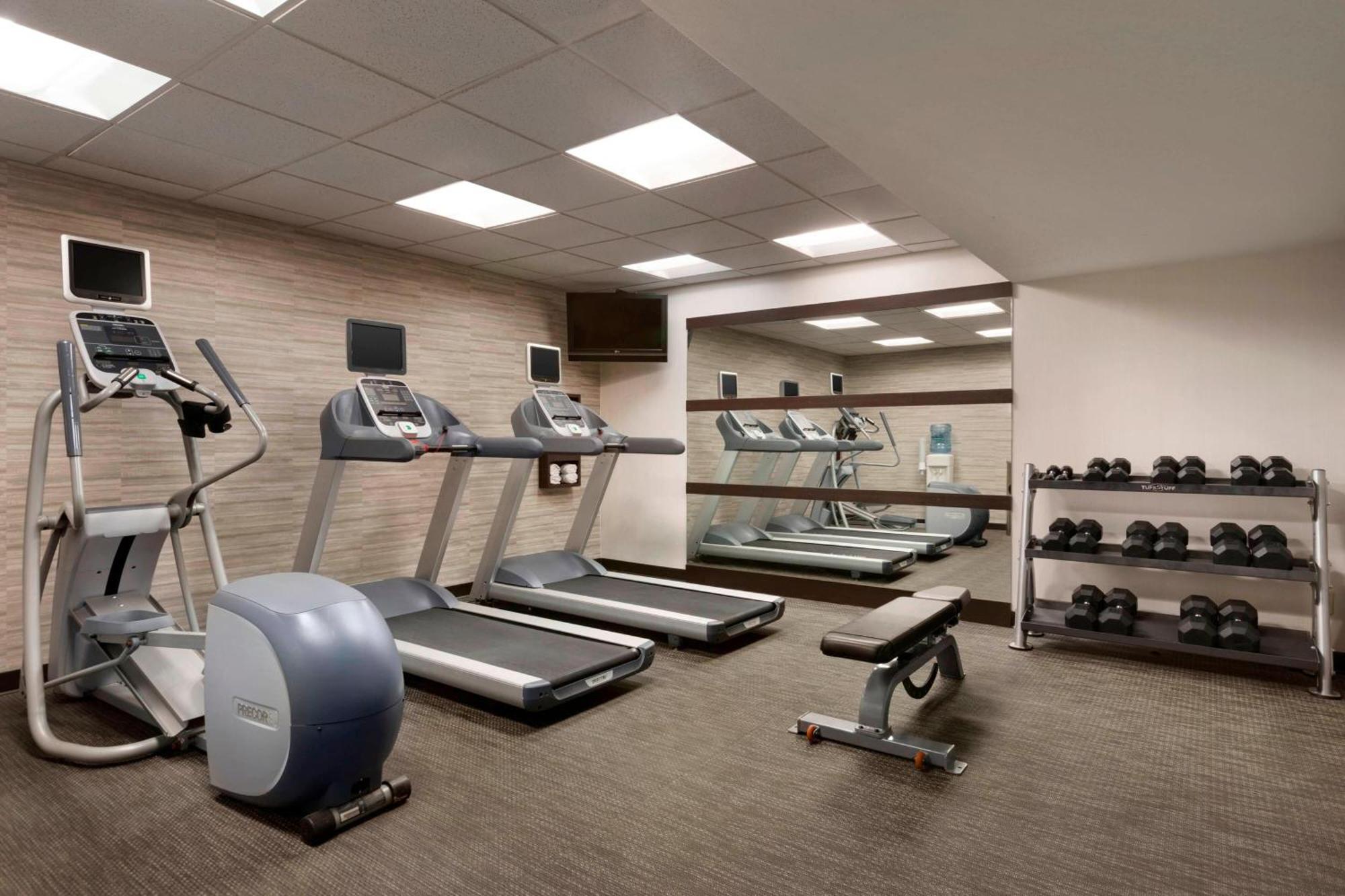 Hotel Courtyard By Marriott Bloomington Normal Extérieur photo