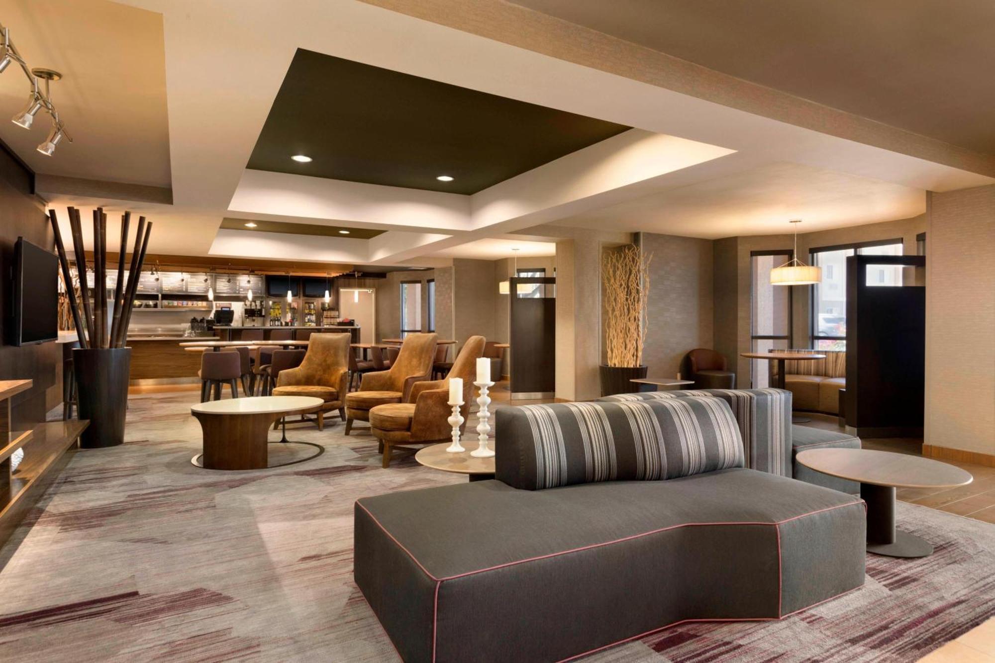 Hotel Courtyard By Marriott Bloomington Normal Extérieur photo